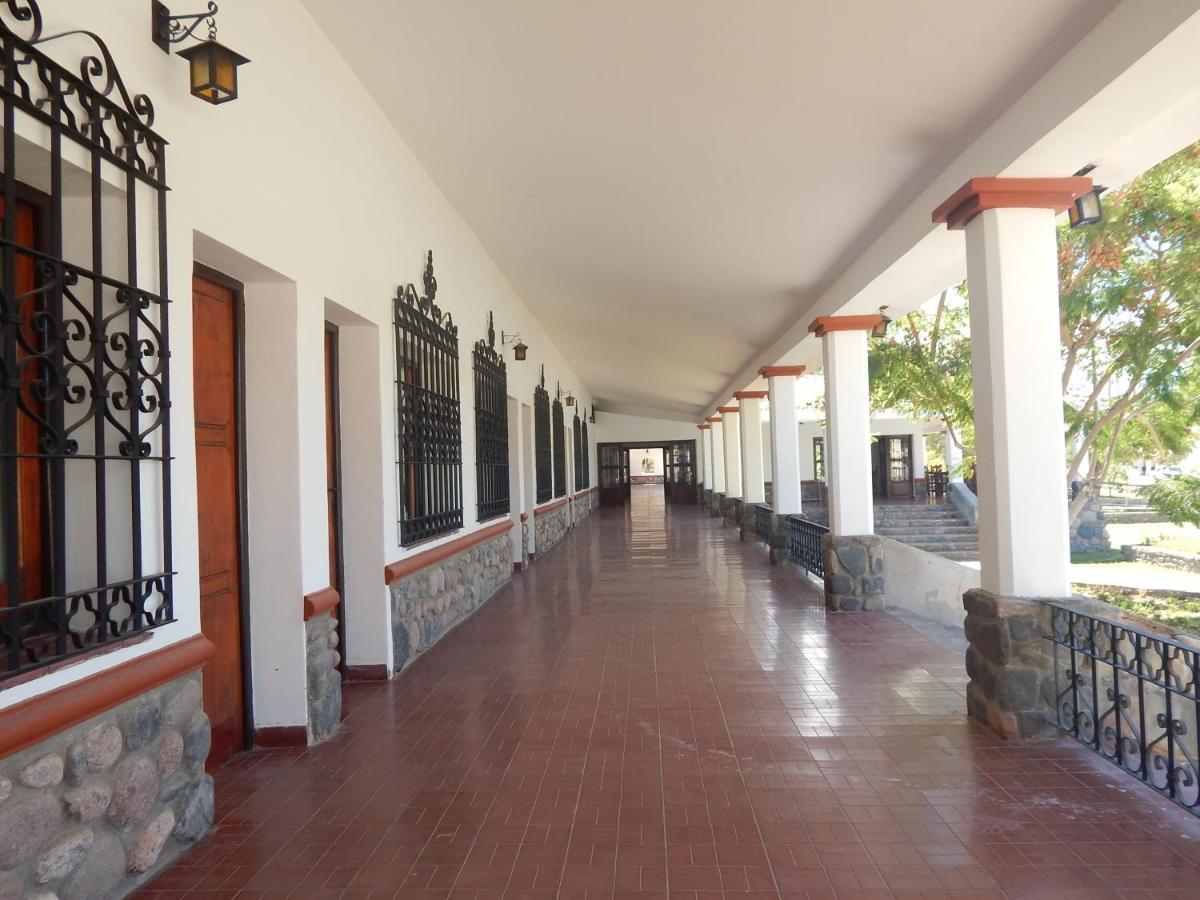Hosteria Municipal De Angastaco Exterior photo